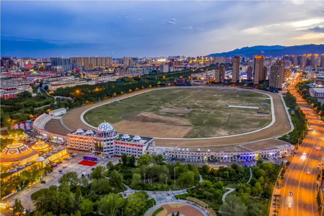 【4A】?jī)?nèi)蒙古自治區(qū)賽馬場(chǎng)